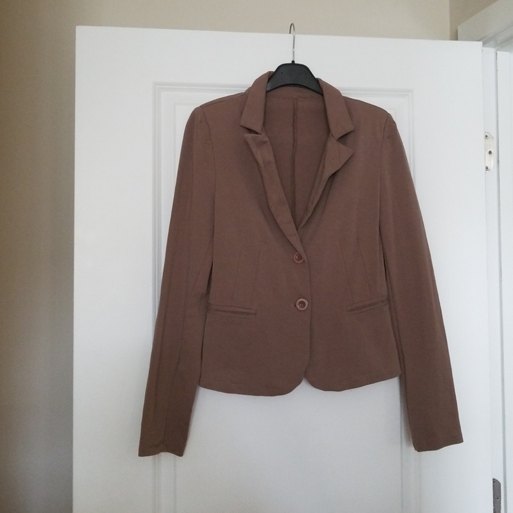 Cute blazer 💛🧡